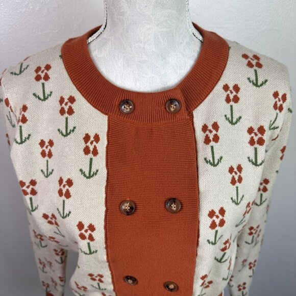 DAZY Women's S Crew LS Double Breasted Button Cardi Sweater Rust Floral EUC - Picture 4 of 12